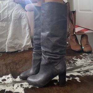 Free people distressed slouch Grayson boots💗